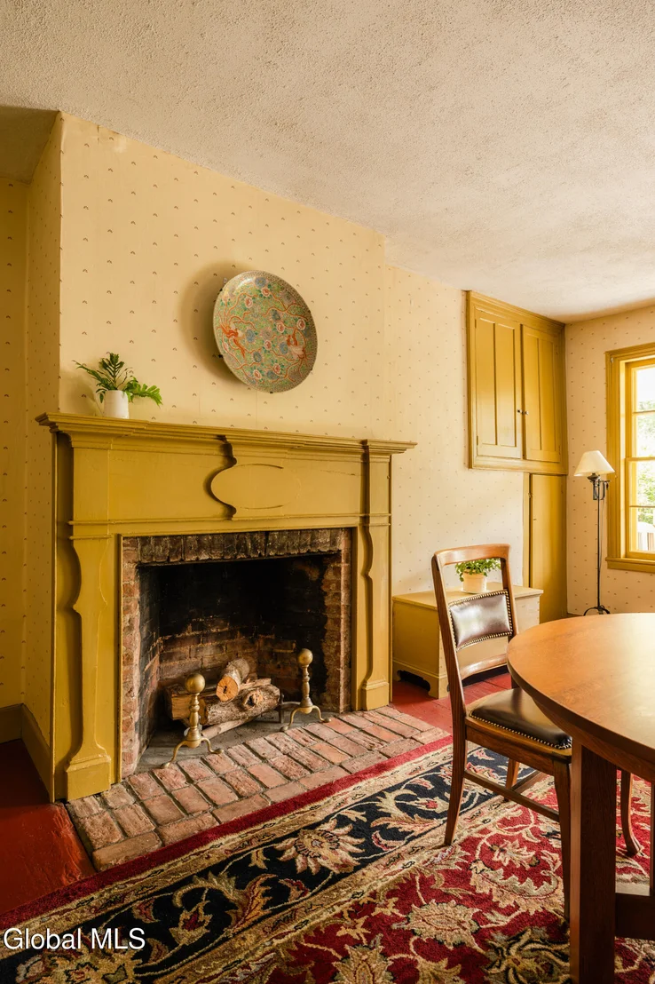 Photo of 14 & 18 Clove Road