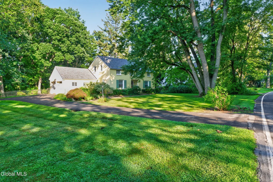 Photo of 951 St Davids Lane