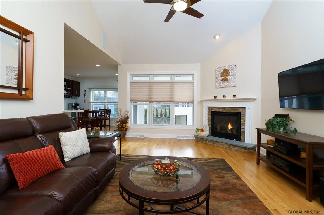 Photo of 25 TROTTER Circle