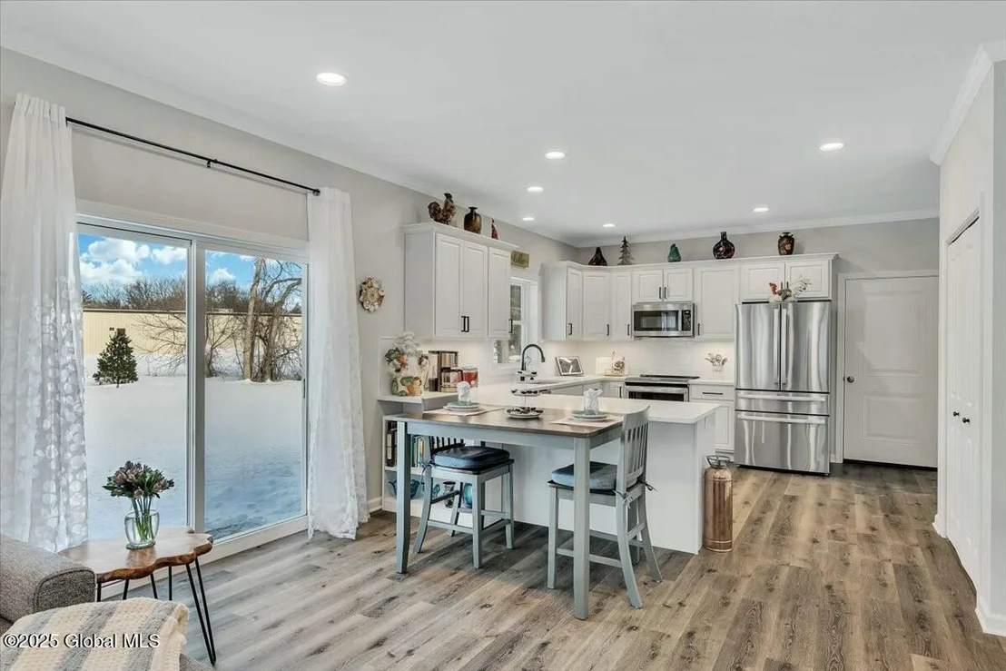 Photo of 9 Lynn Drive