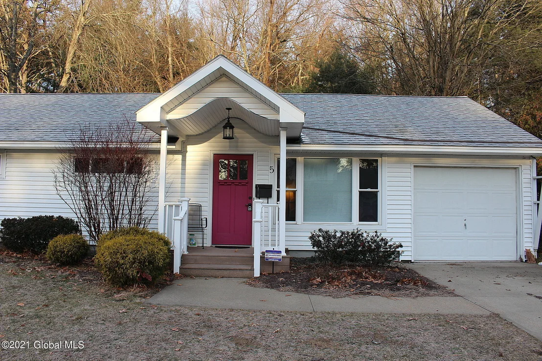 Photo of 5 Terry Avenue
