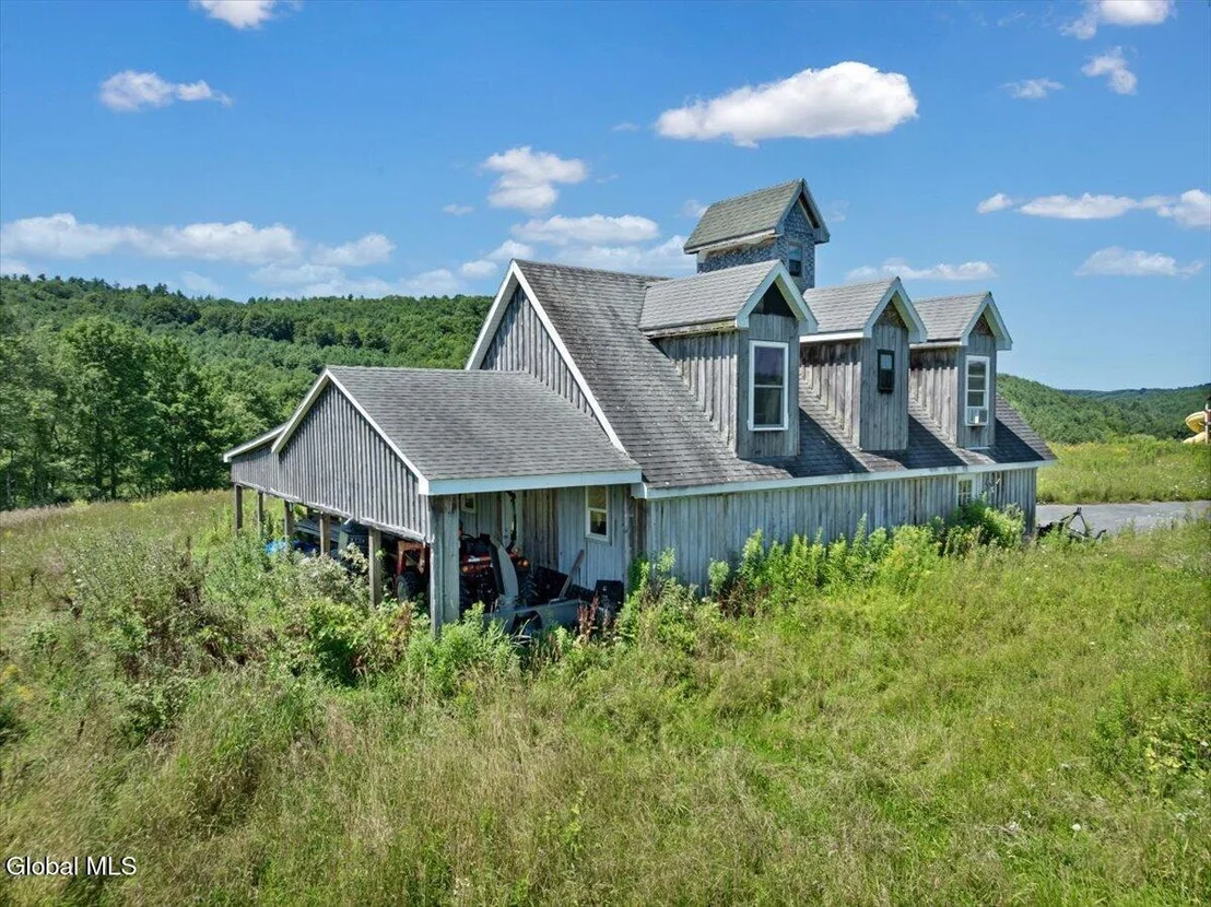 Photo of 3146 State Highway 23