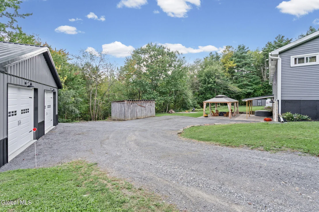 Photo of 2530 Mudge Road