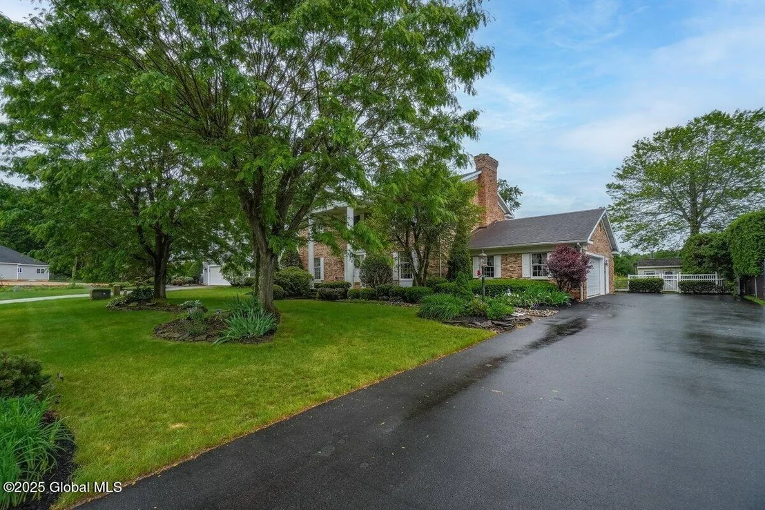 Photo of 3077 New Williamsburg Drive