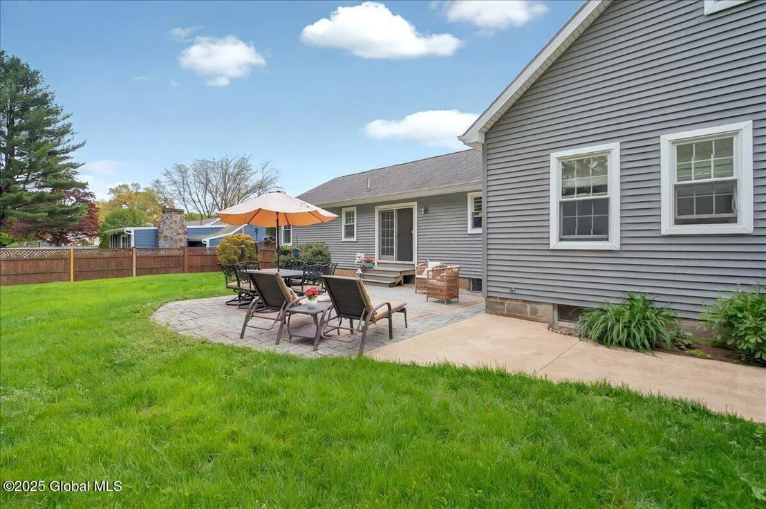 Photo of 24 Glen Terrace