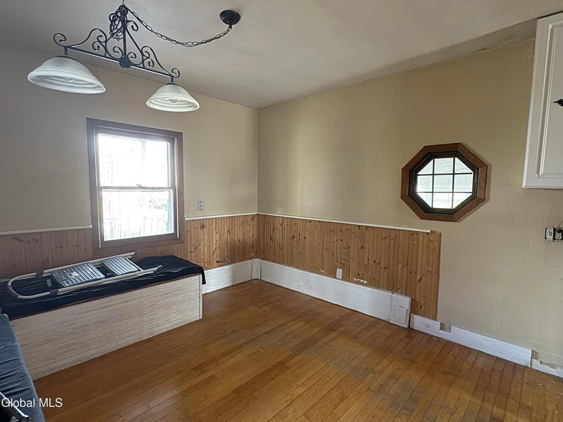 Photo of 26 3rd Avenue