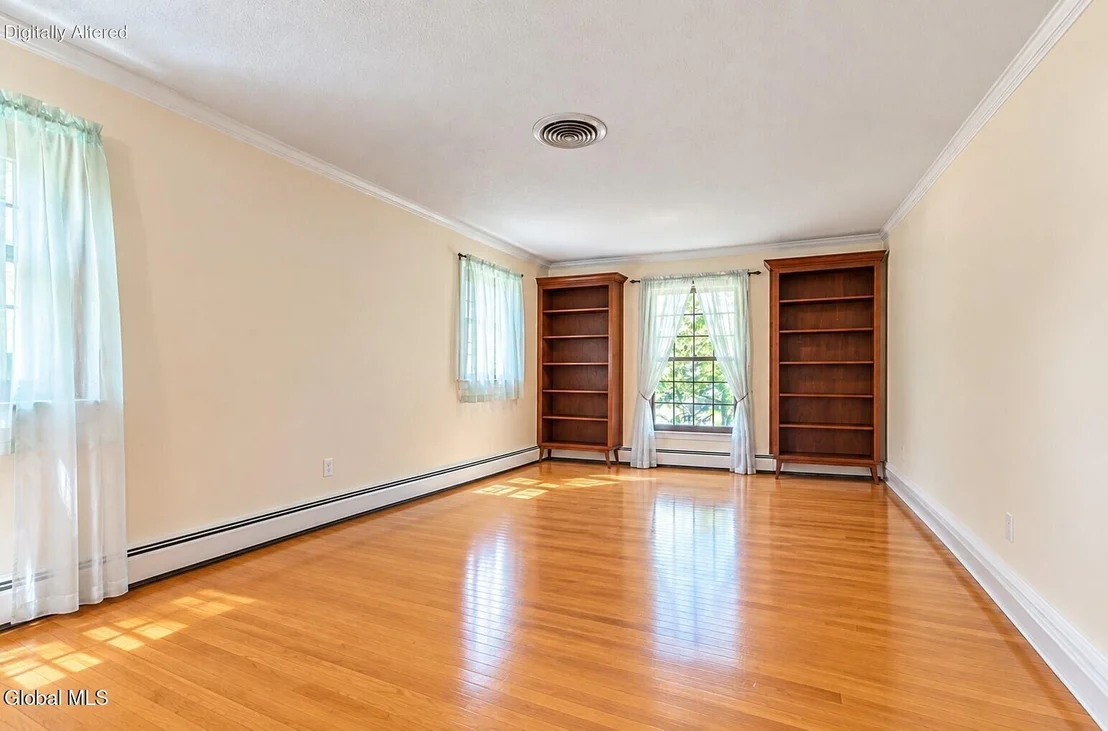 Photo of 1009 Cheyenne Road