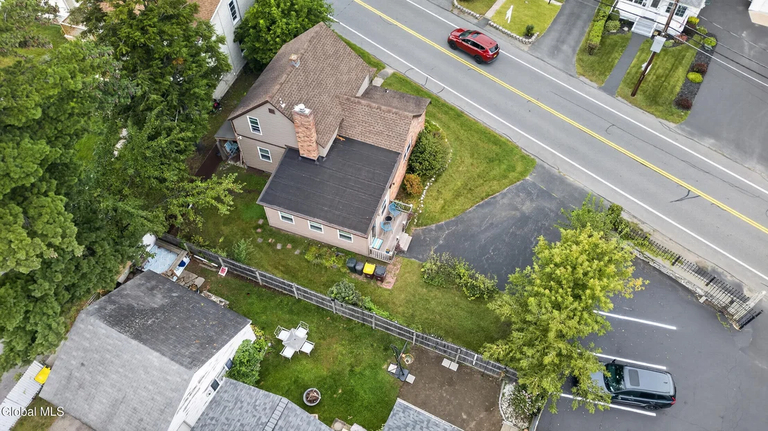 Photo of 341 Princetown Road