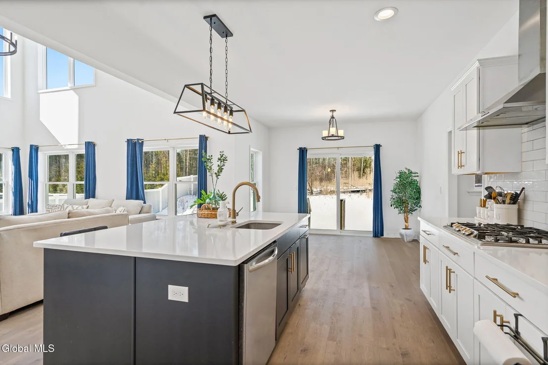 Photo of 21 Bergen Place