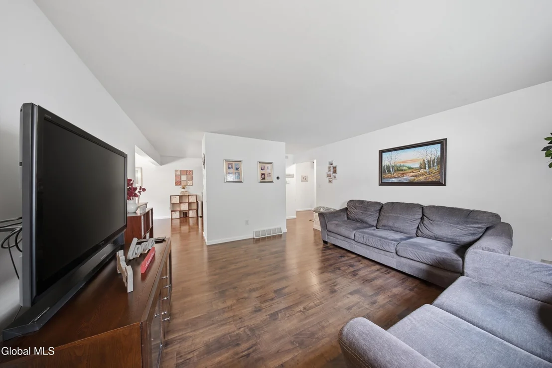Photo of 41 Wicken Square