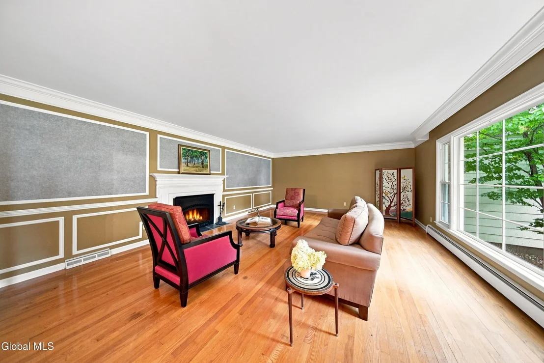 Photo of 7 Macaffer Drive