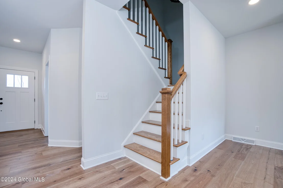 Photo of 245 Sharpe Road