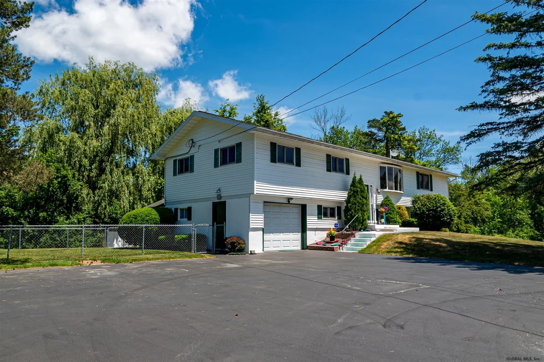 Photo of 50 JOHNSON Road