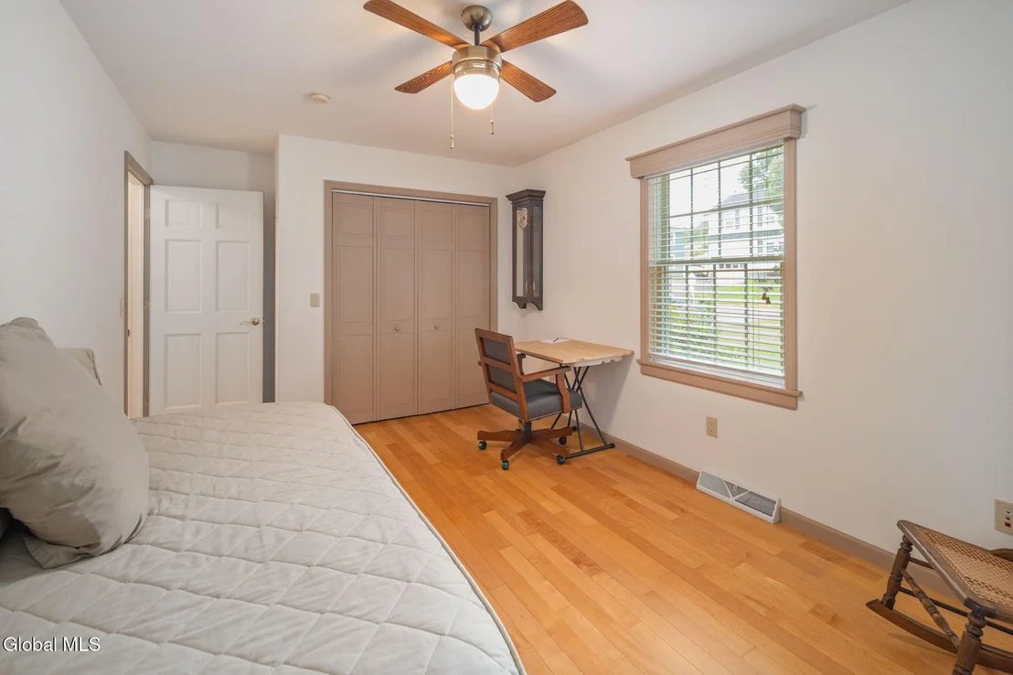 Photo of 116 Madison Terrace