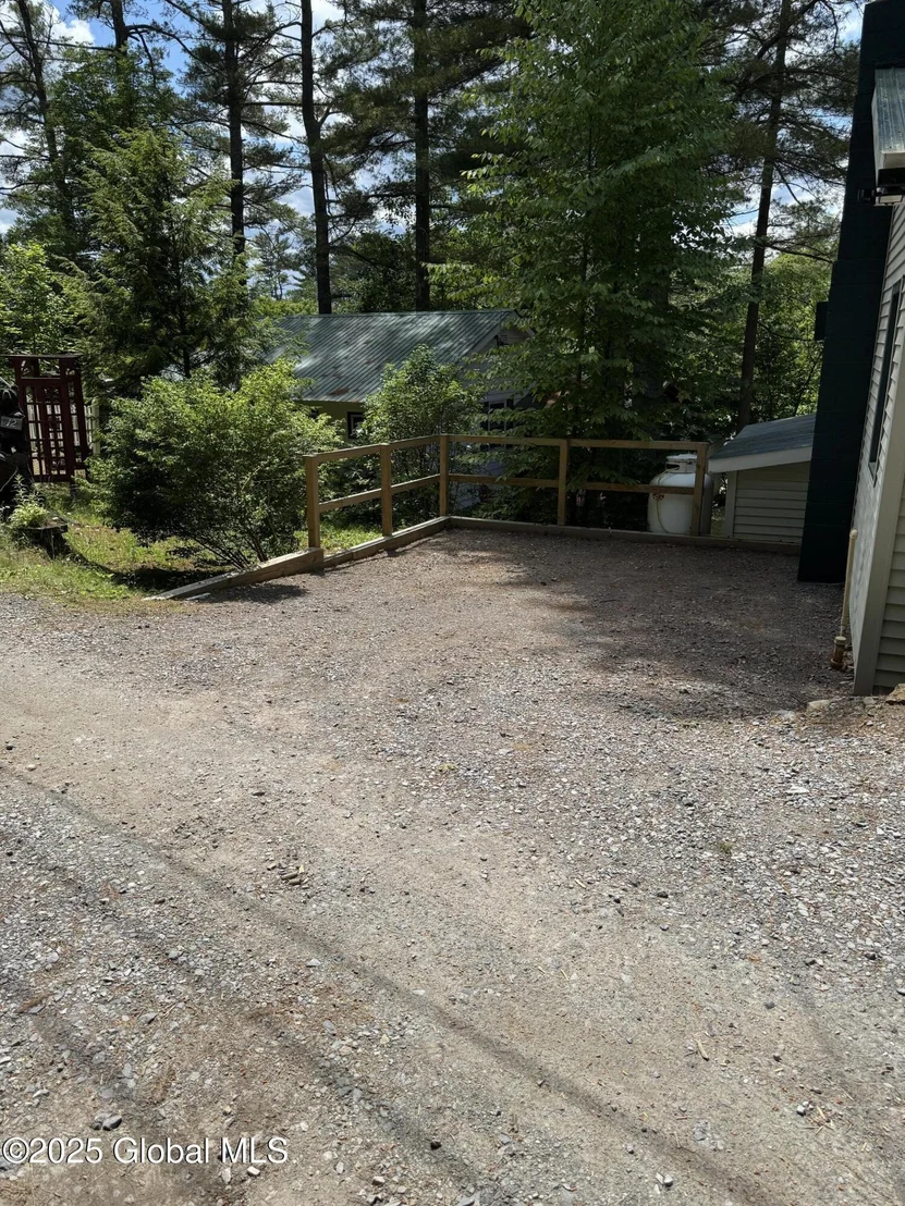 Photo of 8 Read Drive