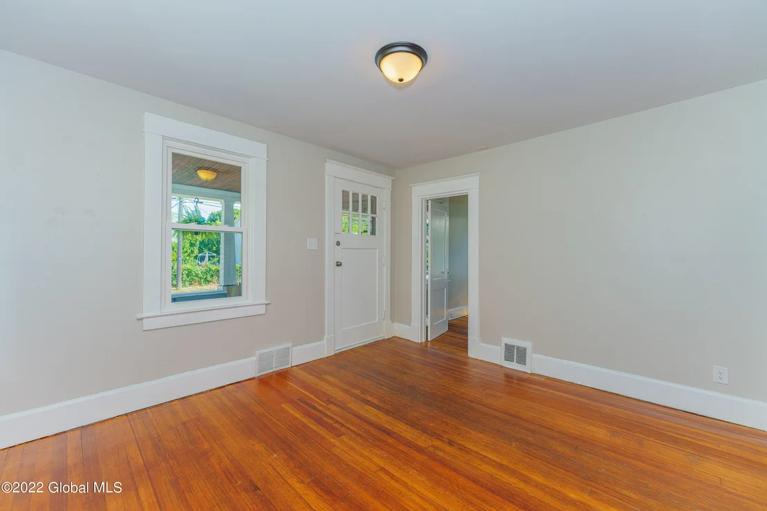 Photo of 4 Cuthbert Street