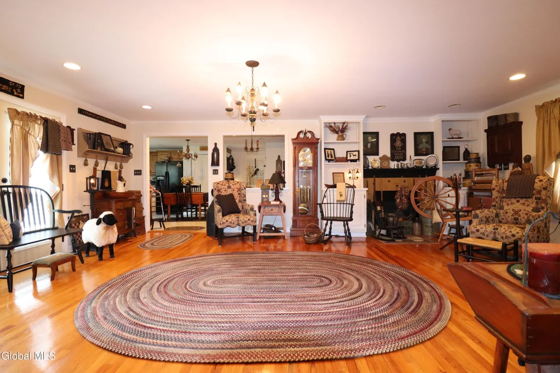Photo of 5 Carolyn Lane