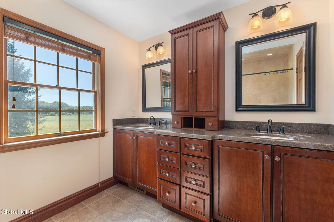 Photo of 3079 New Williamsburg Drive