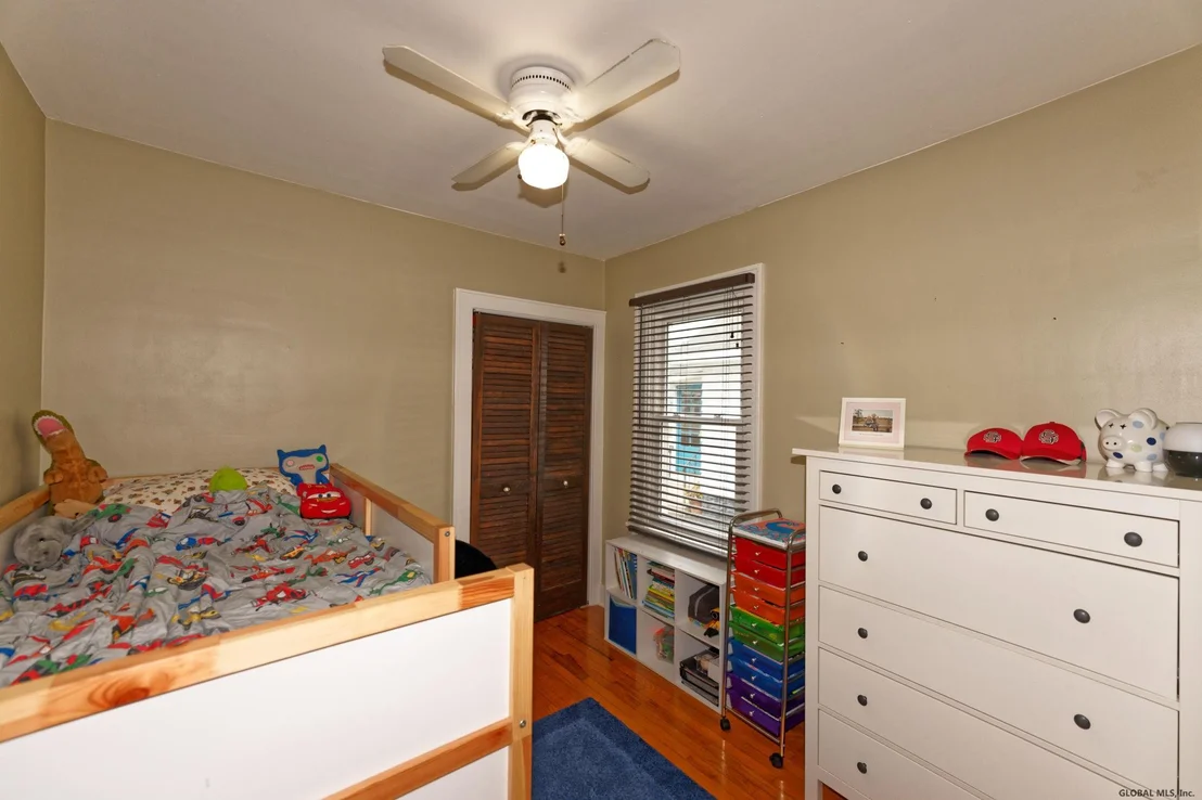Photo of 308 SANDERS Avenue