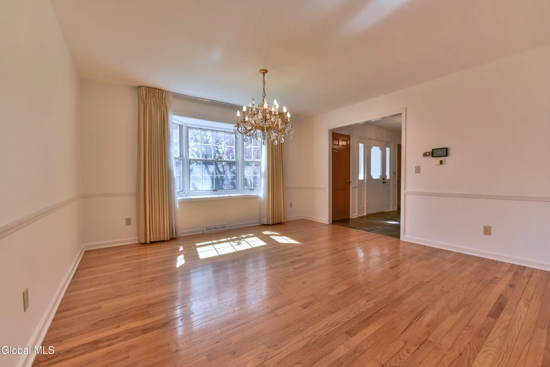 Photo of 1205 Viewmont Drive