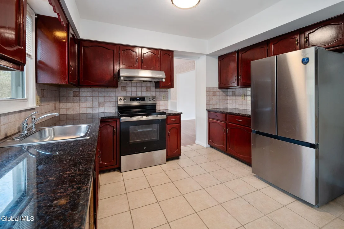 Photo of 5113 Foxwood Drive