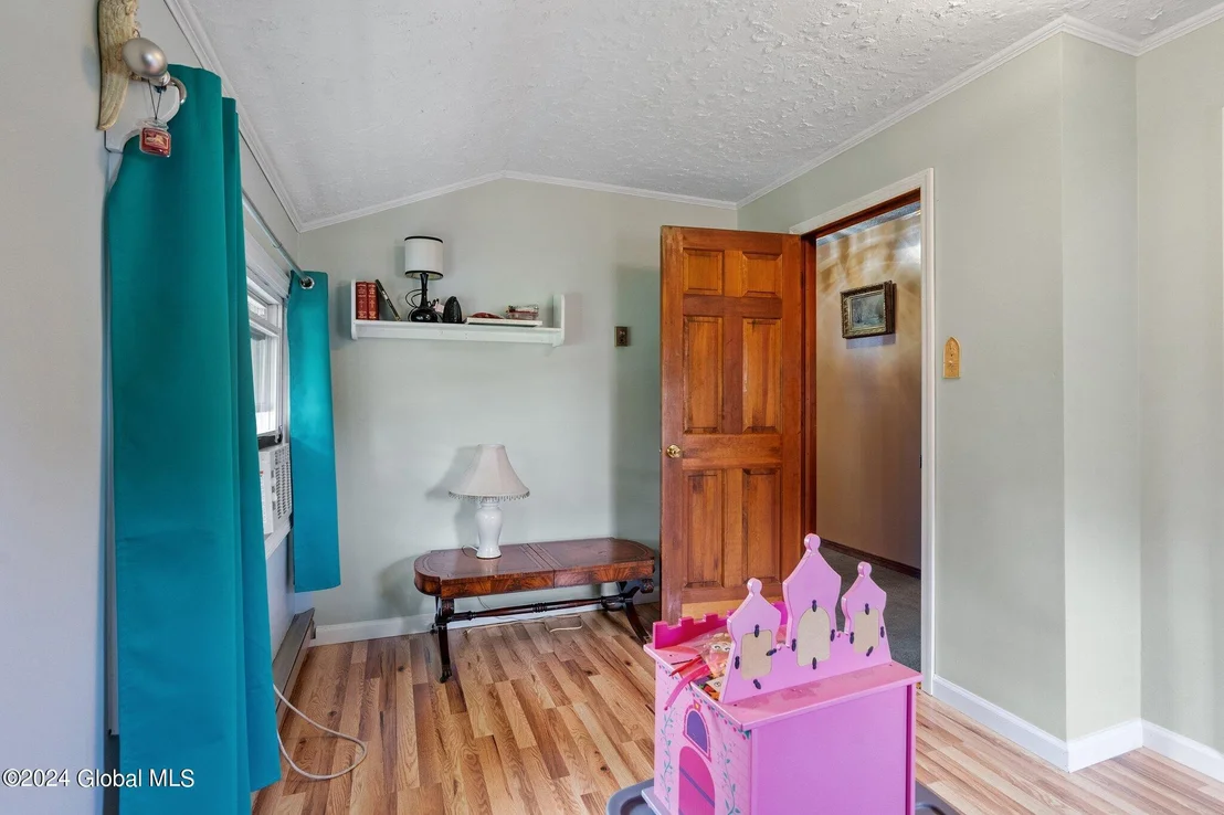 Photo of 136 Fabian Drive