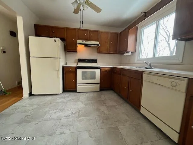 Photo of 1829 Pawtucket Avenue
