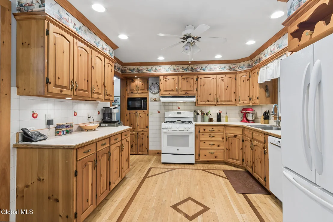 Photo of 157 Grove Street
