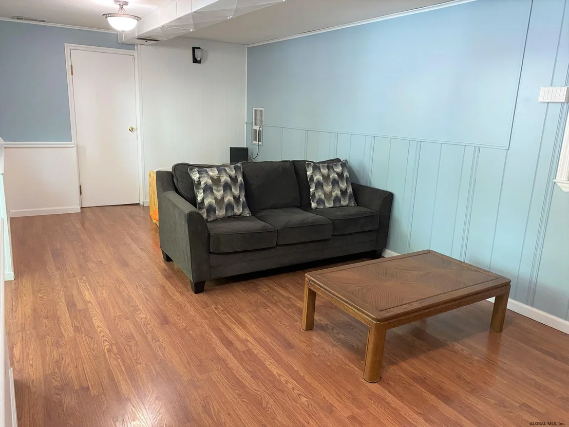 Photo of 4 JEAN Place