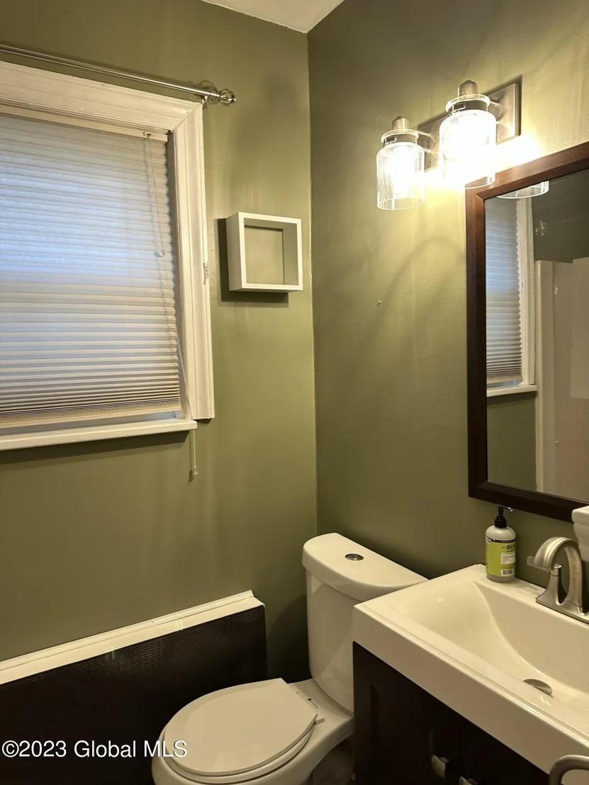 Photo of 14 Berncliff Avenue