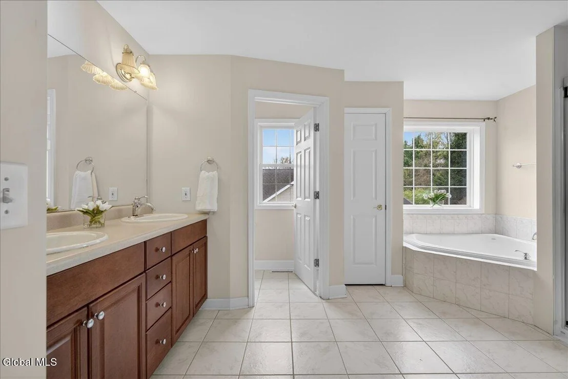 Photo of 10 Tarragon Terrace