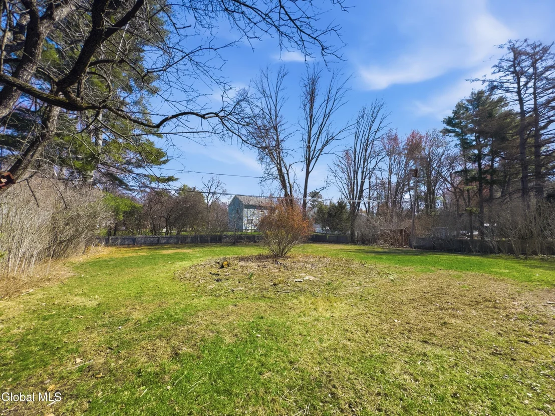 Photo of 138 Birchwood Drive
