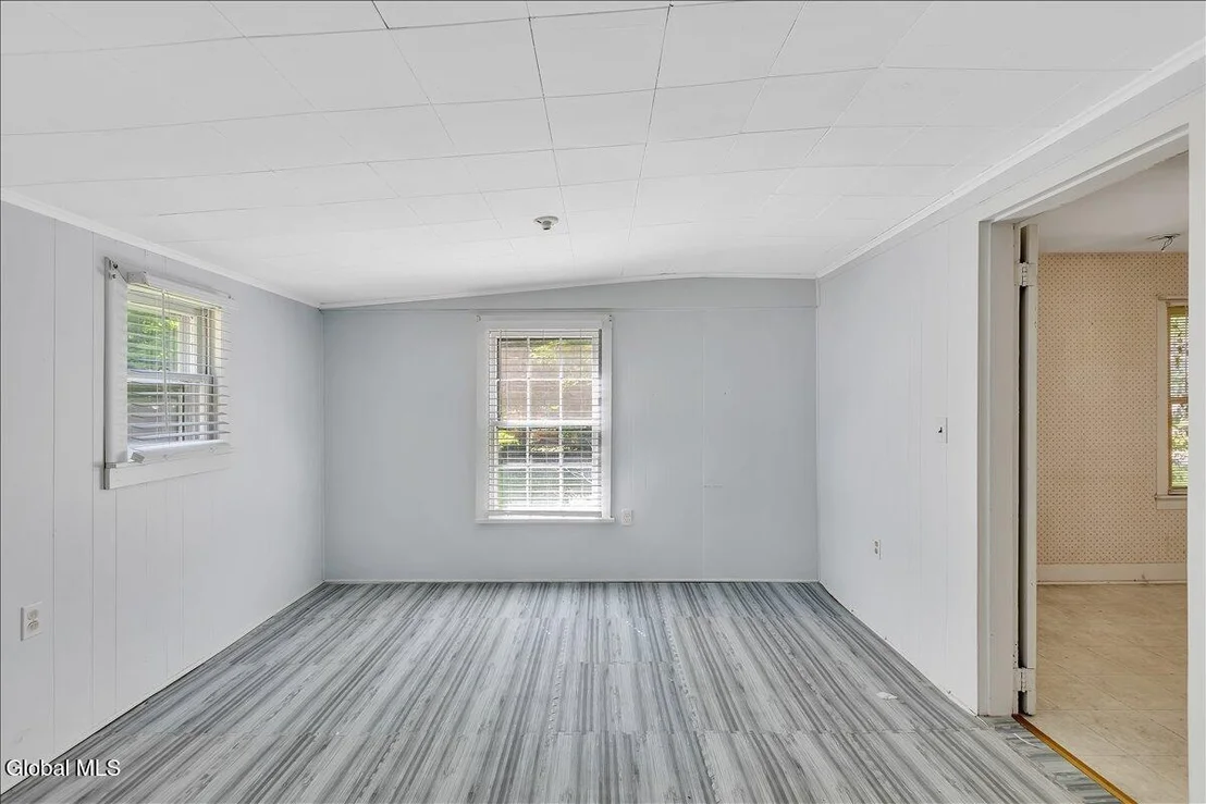 Photo of 60 Maple Avenue