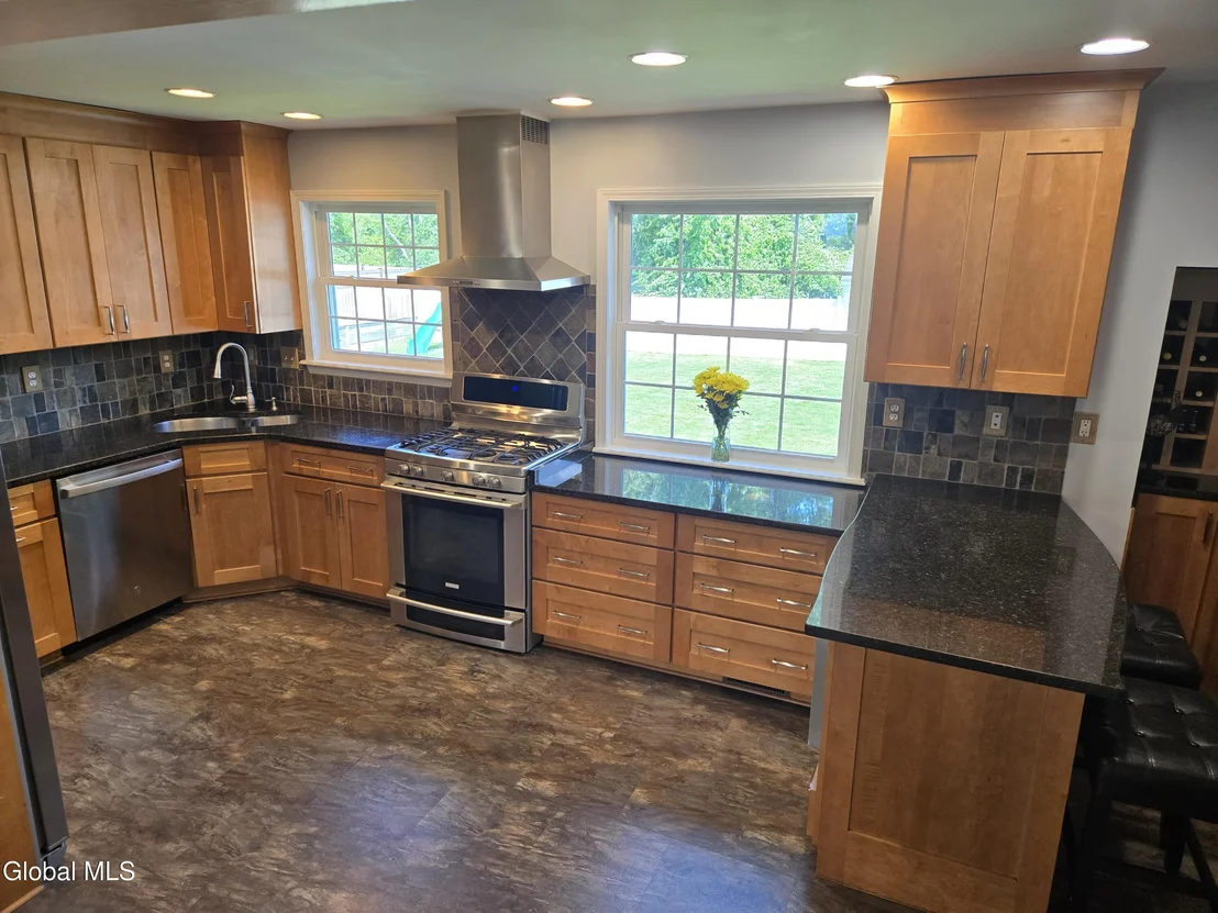 Photo of 1016 Gates Drive