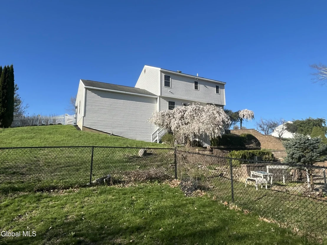 Photo of 118 Horizon Boulevard