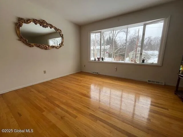 Photo of 1829 Pawtucket Avenue
