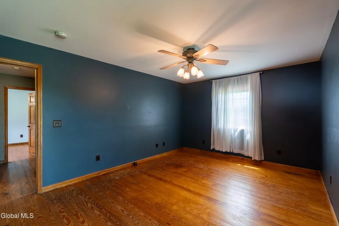 Photo of 31 Safford Road