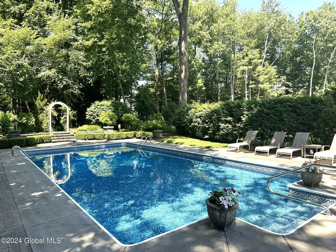 Photo of 3054 New Williamsburg Drive