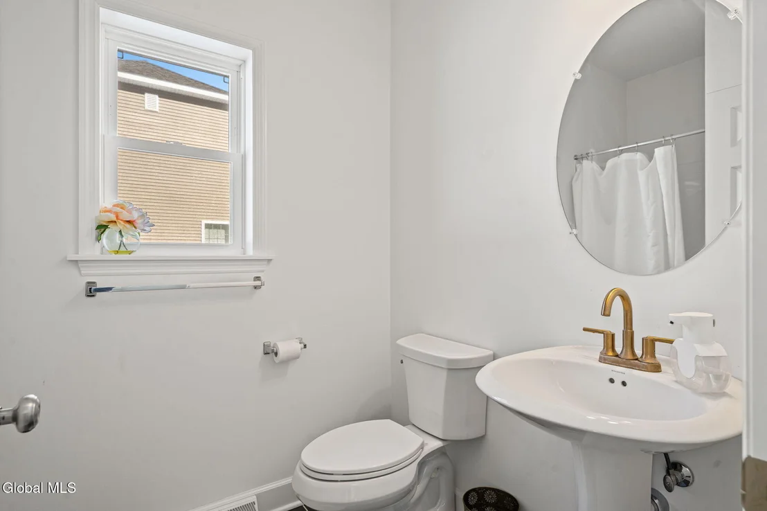 Photo of 21 Bergen Place
