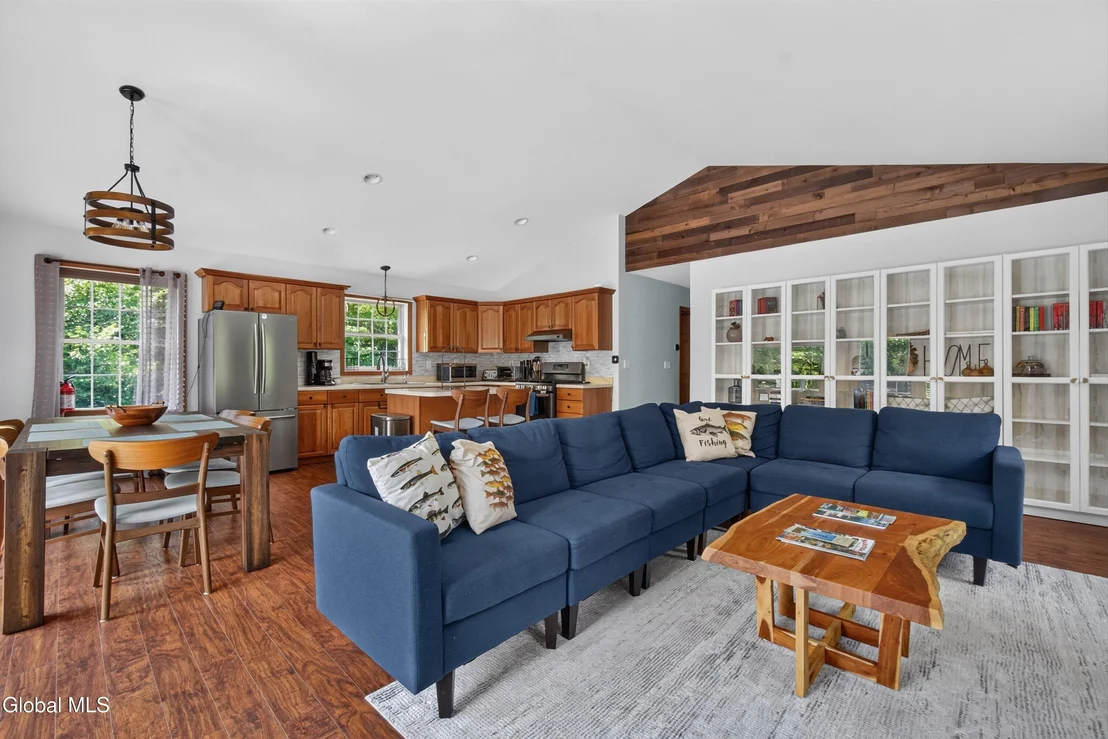 Photo of 99 Kings Road
