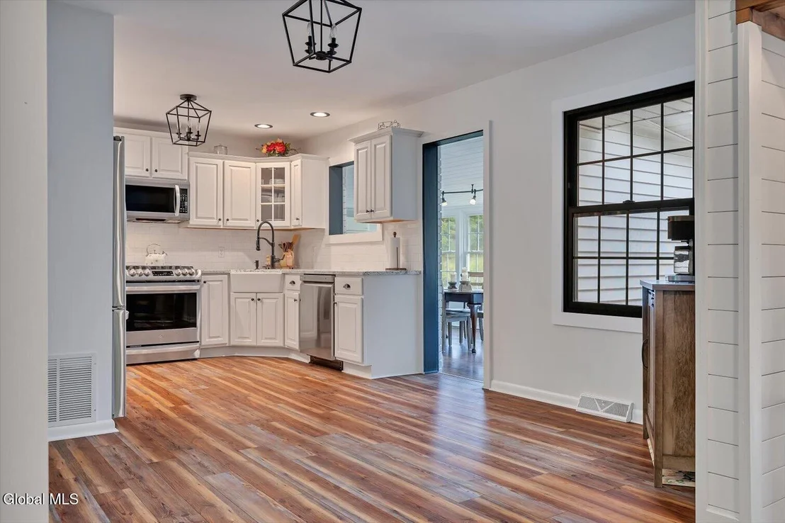 Photo of 317 Closson Road