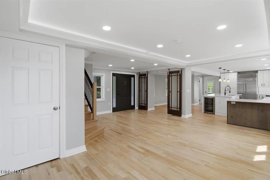 Photo of 335 Maple Road