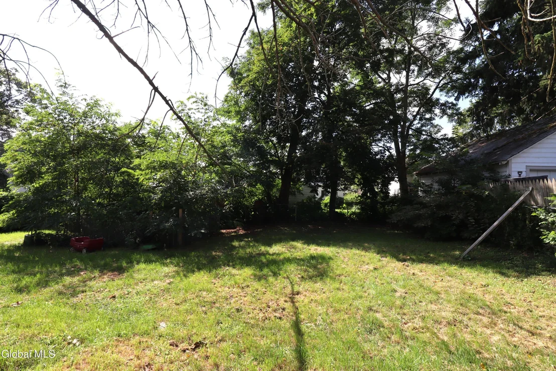 Photo of 2116 Neil Street
