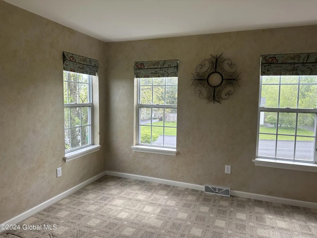 Photo of 31 Francis Drive