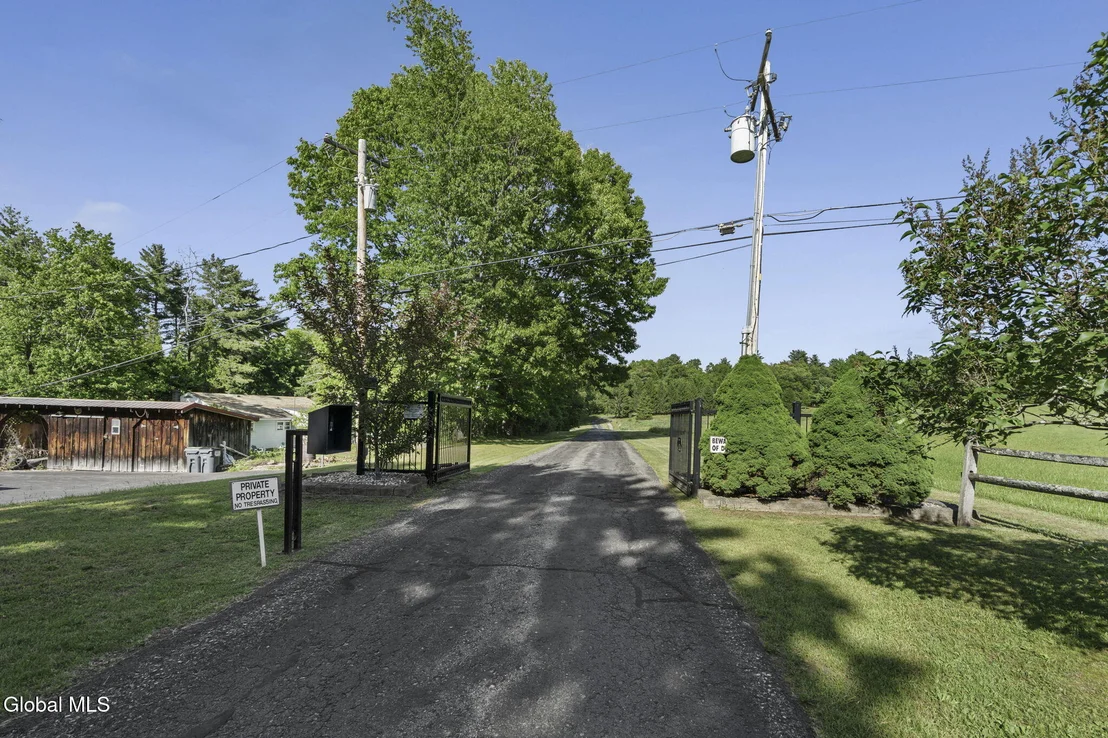 Photo of 31 Skyline Drive