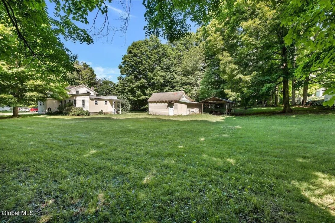 Photo of 60 Maple Avenue
