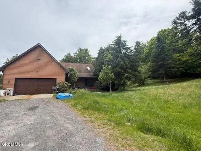 Photo of 425 Barton Hill Road