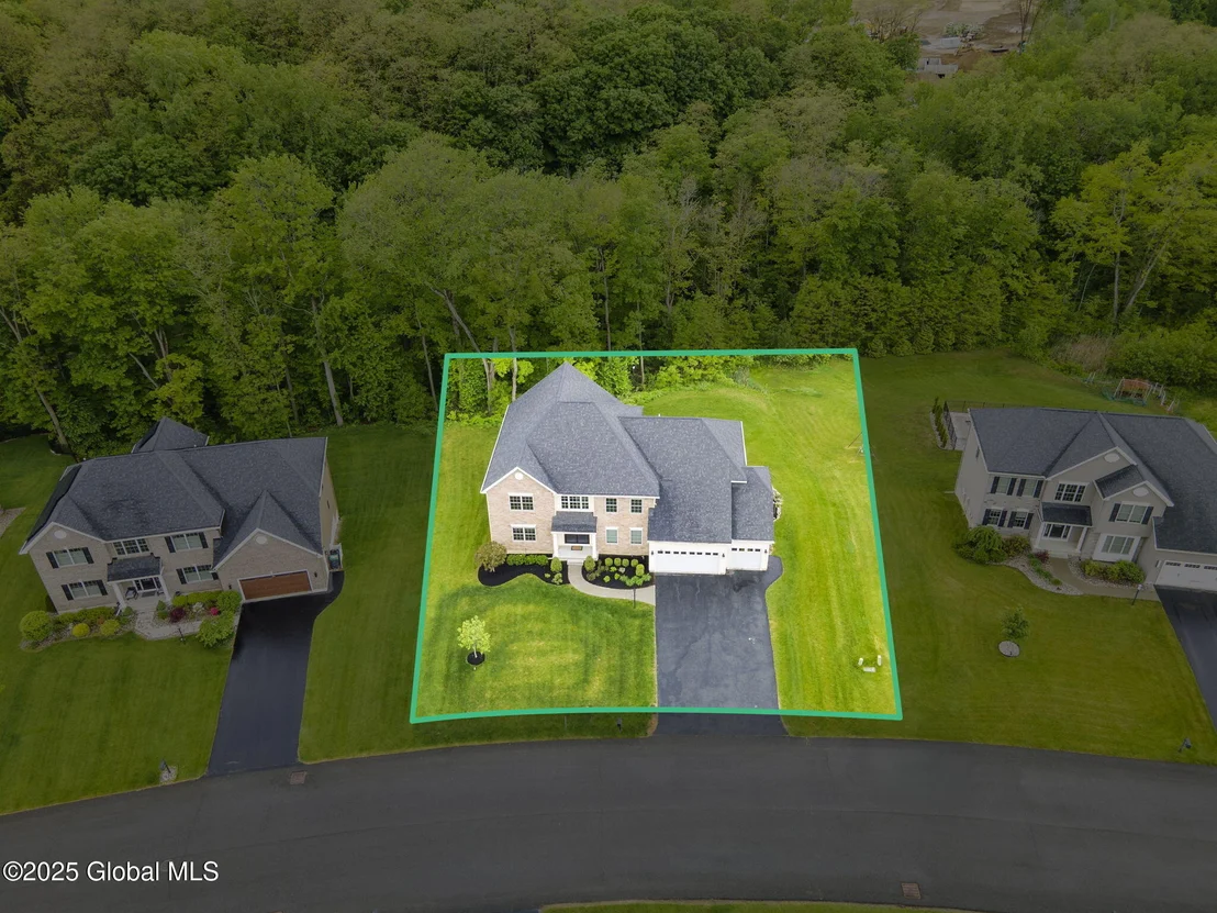 Photo of 45 Tamarack Lane