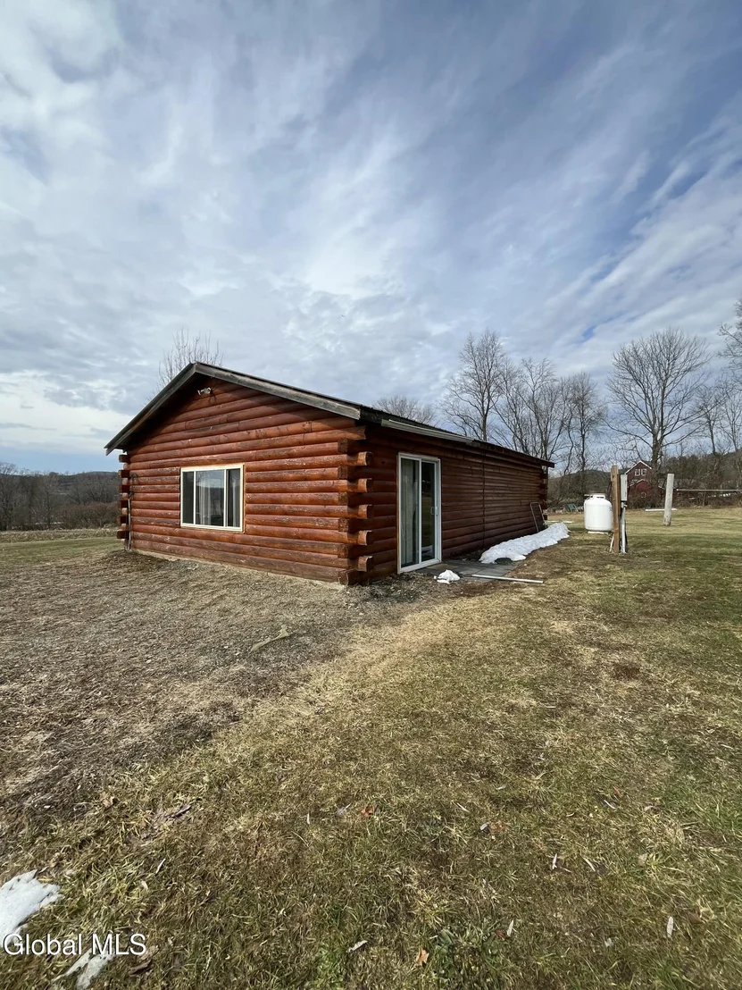 Photo of 47 Valley View Way