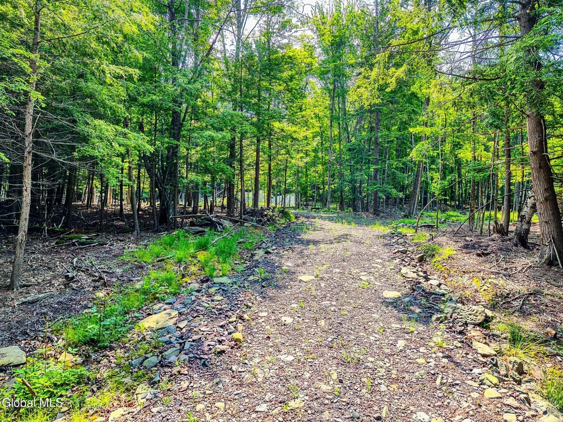 Photo of Unit LOT8 at 8 Boulder Brook Road